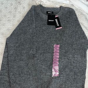 BNWT DKNY sz small grey sweater with light bell sleeves.